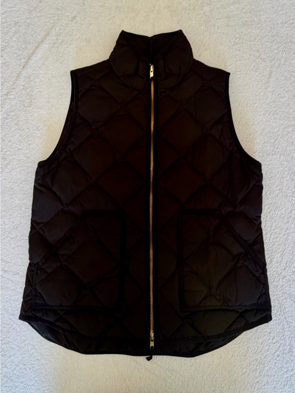 J. Crew Women’s Quilted Vest in Black with Gold Zip, size M